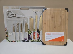 Knife set + Cutting Board Donated by Santa